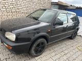 Volkswagen Golf 1992 годаүшін1 000 000 тг. в Астана