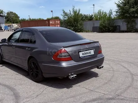Mercedes-Benz E 320 2003 года за 4 500 000 тг. в Алматы – фото 4