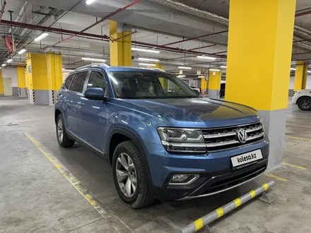 Volkswagen Teramont 2018 года за 20 000 000 тг. в Алматы