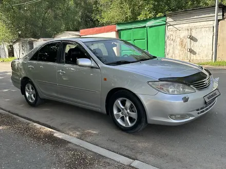 Toyota Camry 2002 года за 4 900 000 тг. в Алматы – фото 2