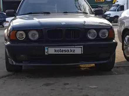BMW 525 1994 года за 2 450 000 тг. в Астана – фото 2