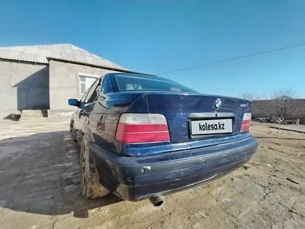 BMW 318 1994 года за 1 300 000 тг. в Жанаозен – фото 4