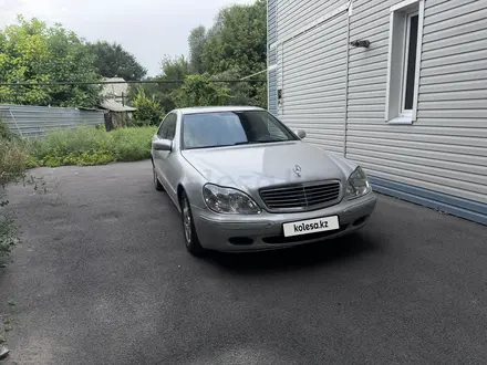 Mercedes-Benz S 320 2002 года за 3 950 000 тг. в Алматы