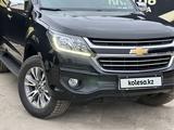 Chevrolet TrailBlazer 2022 годаfor13 800 000 тг. в Атырау – фото 2