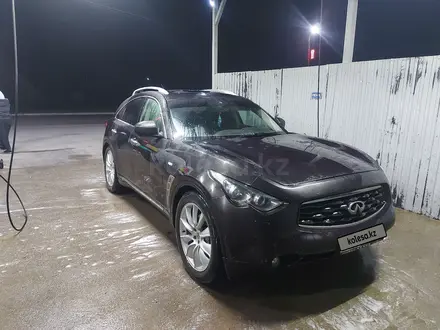 Infiniti FX50 2008 года за 5 000 000 тг. в Семей – фото 3