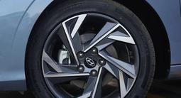 Hyundai Elantra Luxe 2024 года за 9 500 000 тг. в Алматы – фото 5