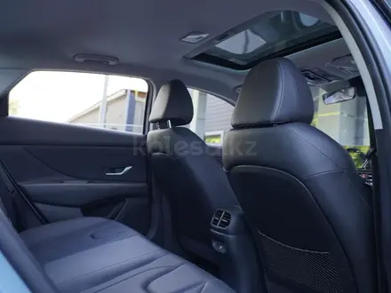 Hyundai Elantra Luxe 2024 года за 9 500 000 тг. в Алматы – фото 11