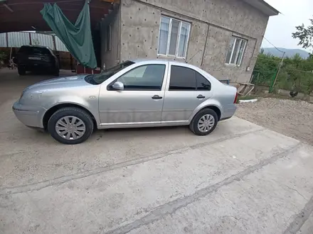 Volkswagen Bora 2002 года за 1 600 000 тг. в Алматы – фото 3