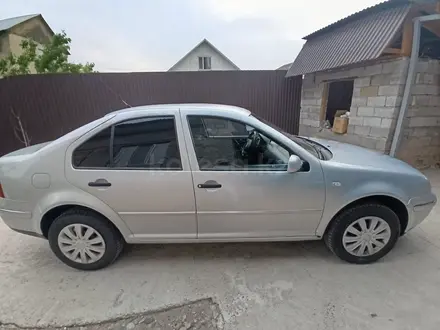 Volkswagen Bora 2002 года за 1 600 000 тг. в Алматы – фото 4