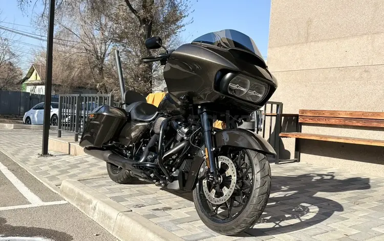 Harley-Davidson  Road Glide Special 2019 годаүшін17 500 000 тг. в Алматы