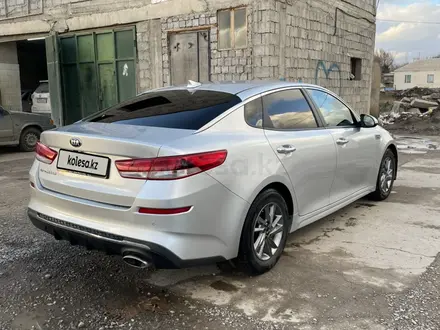 Kia Optima 2019 года за 9 000 000 тг. в Шымкент – фото 4