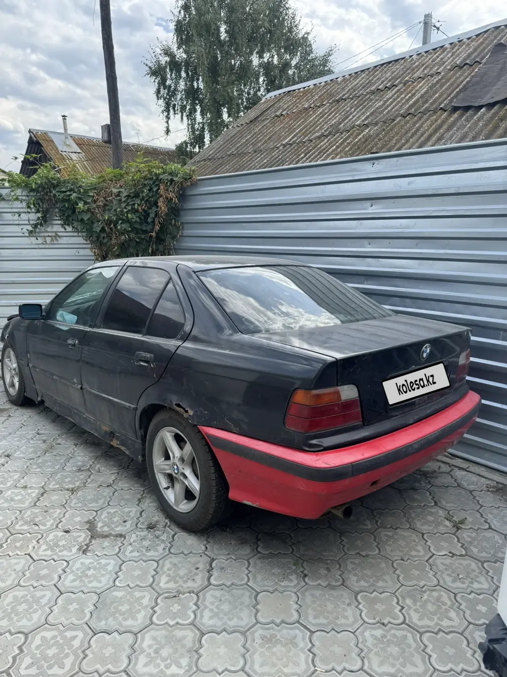 BMW 3 Series, 1993
