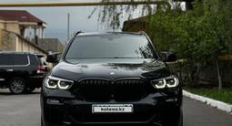 BMW X5 2019 года за 28 750 000 тг. в Алматы
