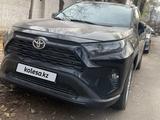 Toyota RAV4 2019 года за 10 100 000 тг. в Алматы – фото 3