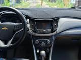 Chevrolet Tracker 2020 года за 7 500 000 тг. в Караганда – фото 4