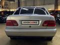 Mercedes-Benz E 200 1996 года за 2 100 000 тг. в Кокшетау – фото 3