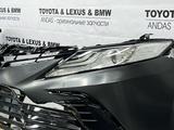 Бампер фара крыло решетка молдинг капот Camry 70/75 за 10 000 тг. в Алматы – фото 2