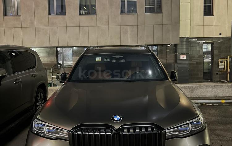 BMW X7 — миниатюра 1