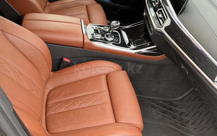 BMW X7 — миниатюра 4