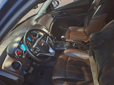 Chevrolet Cruze 2014 года за 4 000 000 тг. в Астана – фото 7