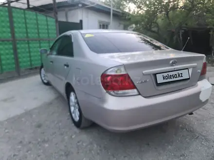 Toyota Camry 2005 годаүшін3 500 000 тг. в Алматы – фото 2