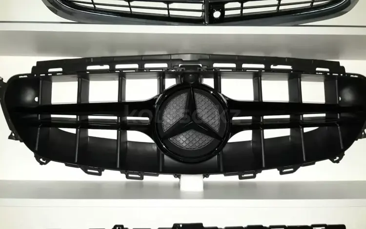 Решетка радиатора Mercedes w213 AMG 6.3үшін120 000 тг. в Алматы