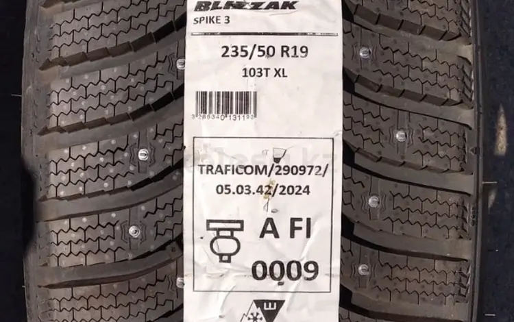 Шины Bridgestone 235/50/r19 Spike 03 за 117 500 тг. в Алматы