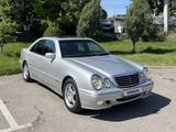 Mercedes-Benz E 320 2000 года за 4 400 000 тг. в Шымкент