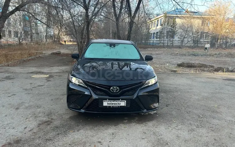 Toyota Camry 2018 годаүшін7 500 000 тг. в Актобе