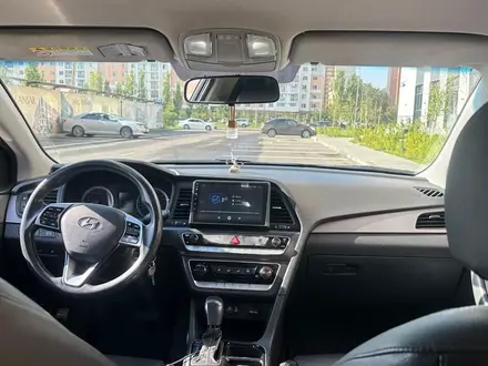 Hyundai Sonata 2018 года за 8 800 000 тг. в Астана – фото 4