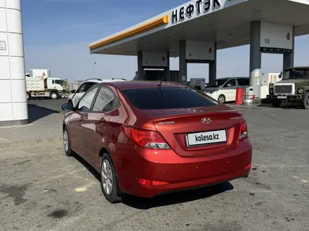 Hyundai Accent 2014 года за 4 950 000 тг. в Актобе – фото 3