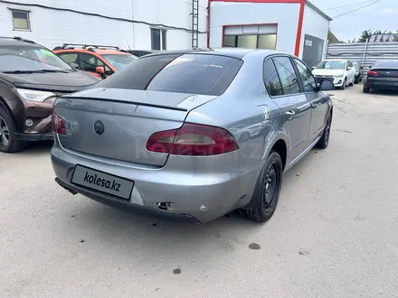 Skoda Superb 2013 года за 2 900 000 тг. в Алматы – фото 4