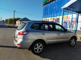 Hyundai Santa Fe 2006 года за 3 500 000 тг. в Кызылорда – фото 3