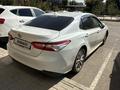 Toyota Camry 2018 годаfor11 000 000 тг. в Астана – фото 3