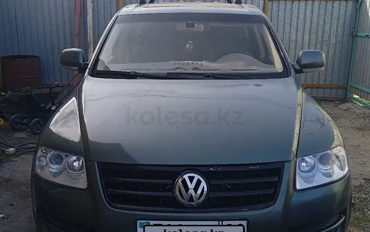 Volkswagen Touareg 2003 годаүшін4 500 000 тг. в Сатпаев