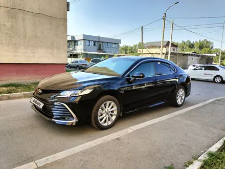 Toyota Camry 2023 года за 20 000 000 тг. в Алматы – фото 5