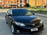 Toyota Camry 2012 годаfor5 800 000 тг. в Актобе