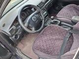 Volkswagen Passat 1997 года за 1 500 000 тг. в Семей – фото 5