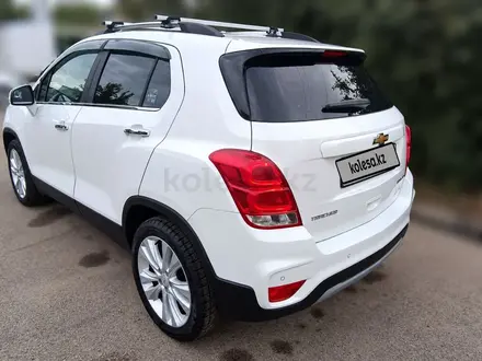 Chevrolet Tracker 2020 года за 6 950 000 тг. в Алматы – фото 8