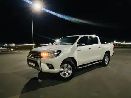 Toyota Hilux 2016 года за 14 200 000 тг. в Атырау