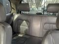 Kia Carnival 2000 года за 1 750 000 тг. в Алматы – фото 8