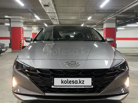 Hyundai Elantra 2021 года за 9 600 000 тг. в Тараз – фото 2