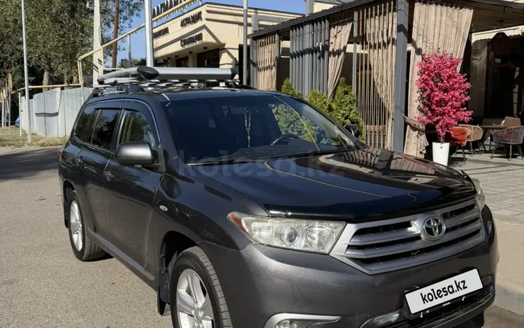 Toyota Highlander 2013 годаүшін11 900 000 тг. в Алматы