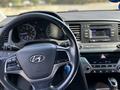 Hyundai Elantra 2018 года за 8 150 000 тг. в Шымкент – фото 18