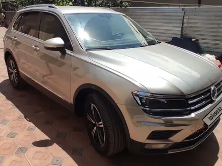 Volkswagen Tiguan 2017 года за 14 000 000 тг. в Шымкент – фото 3