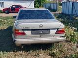 Mercedes-Benz E 230 1985 годаүшін400 000 тг. в Караганда – фото 4