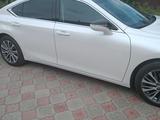 Lexus ES 250 2021 года за 24 600 000 тг. в Талдыкорган – фото 3