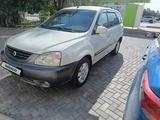 Kia Carens 2003 годаүшін2 500 000 тг. в Атырау – фото 2
