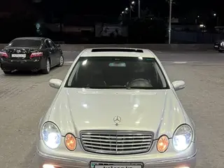 Mercedes-Benz E-Class, 2002