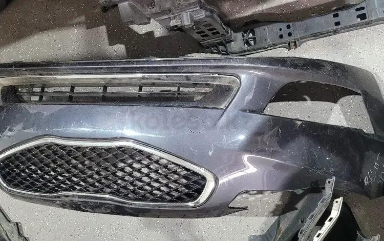 Пепедний бампер на KIA K7 за 1 000 тг. в Шымкент